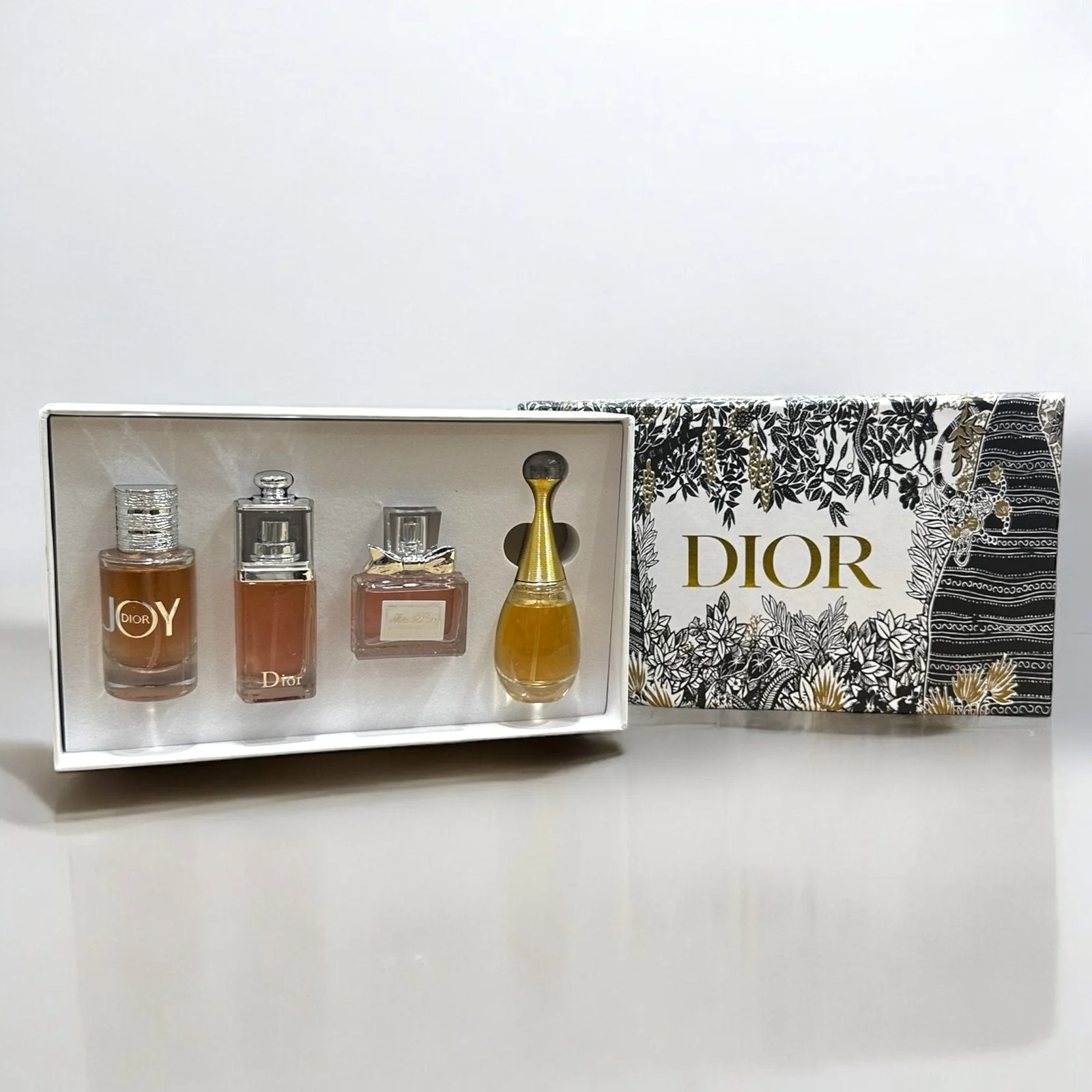 Dior Perfume Giftset  30ml x 4 - Image 3