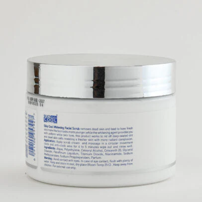 Silky Cool Whitening Facial Scrub 350 ML - Image 2